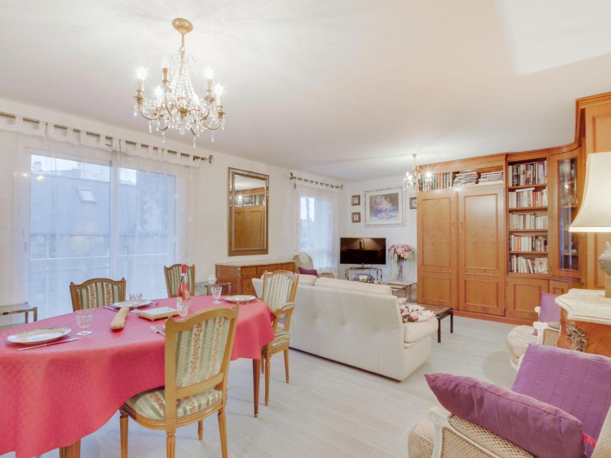 Apartment Le Hoche By Interhome Ντινάρ Εξωτερικό φωτογραφία